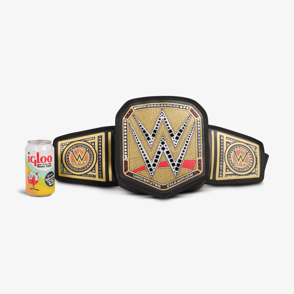 undisputed-wwe-championship-fanny-pack-u8 00027856-P.jpg