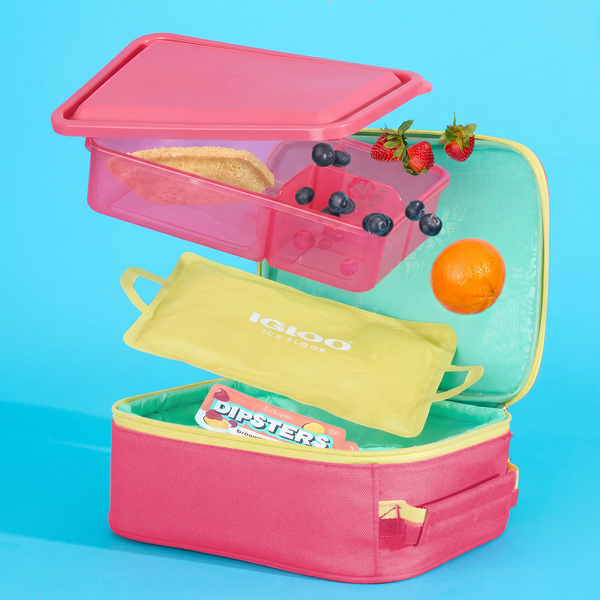 kids-lunch-slim-cooler-bundle-bento-box-ice-floor-z7 00066843-Lifestyle1.png